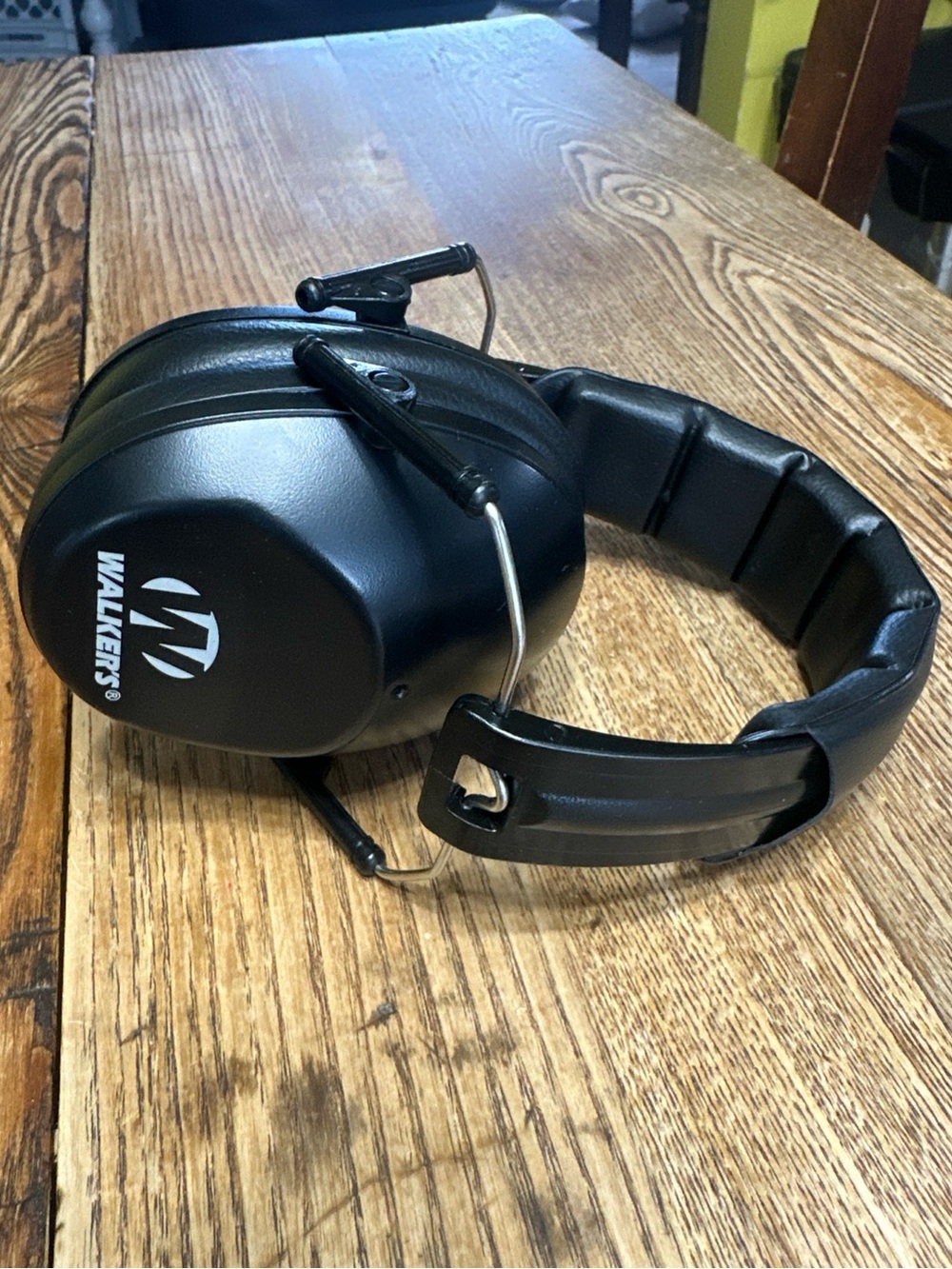 Youth & Women Folding Muffs - Black
